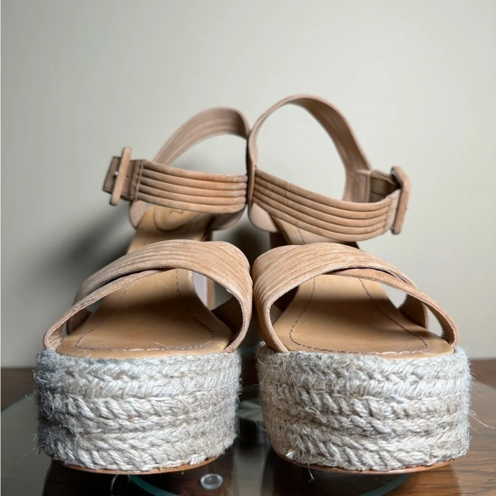 Schutz Blisse Platform Sandals - Nude Caramel - size 9